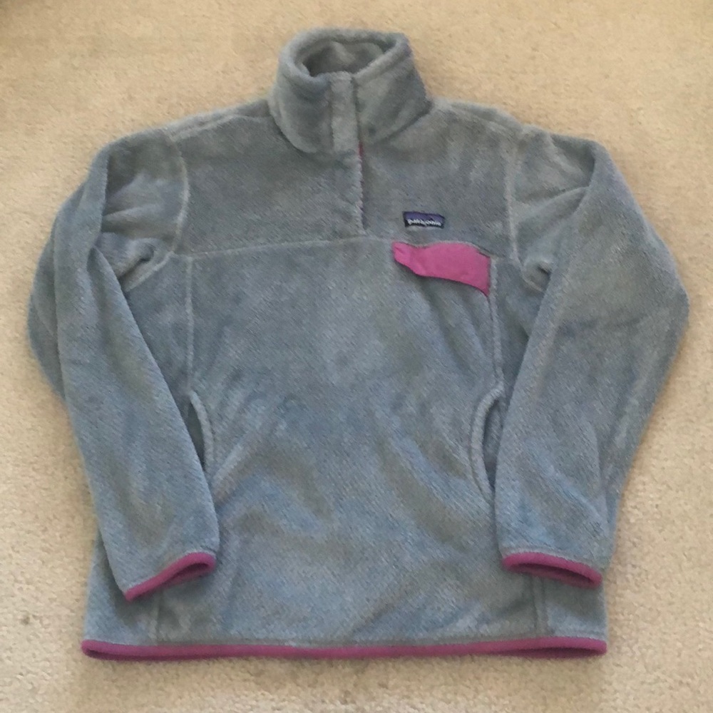 SOLD! Patagonia fleece pullover